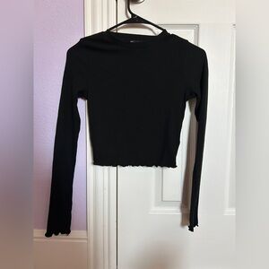 NWOT Tally Weijl Women’s XS Cropped Black Long Sleeve Shirt